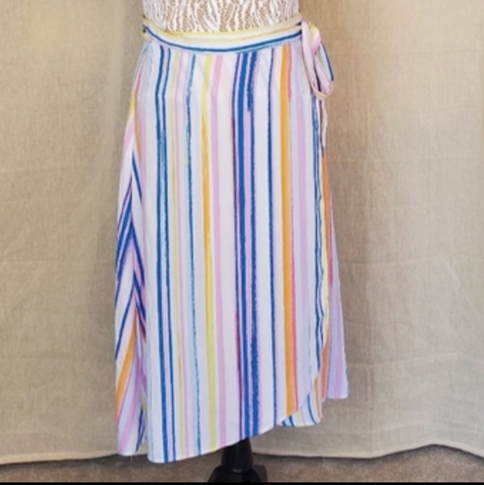 ♡ BP Wrap Skirt Size Small White with Pink Blue Yellow Orange Stripe